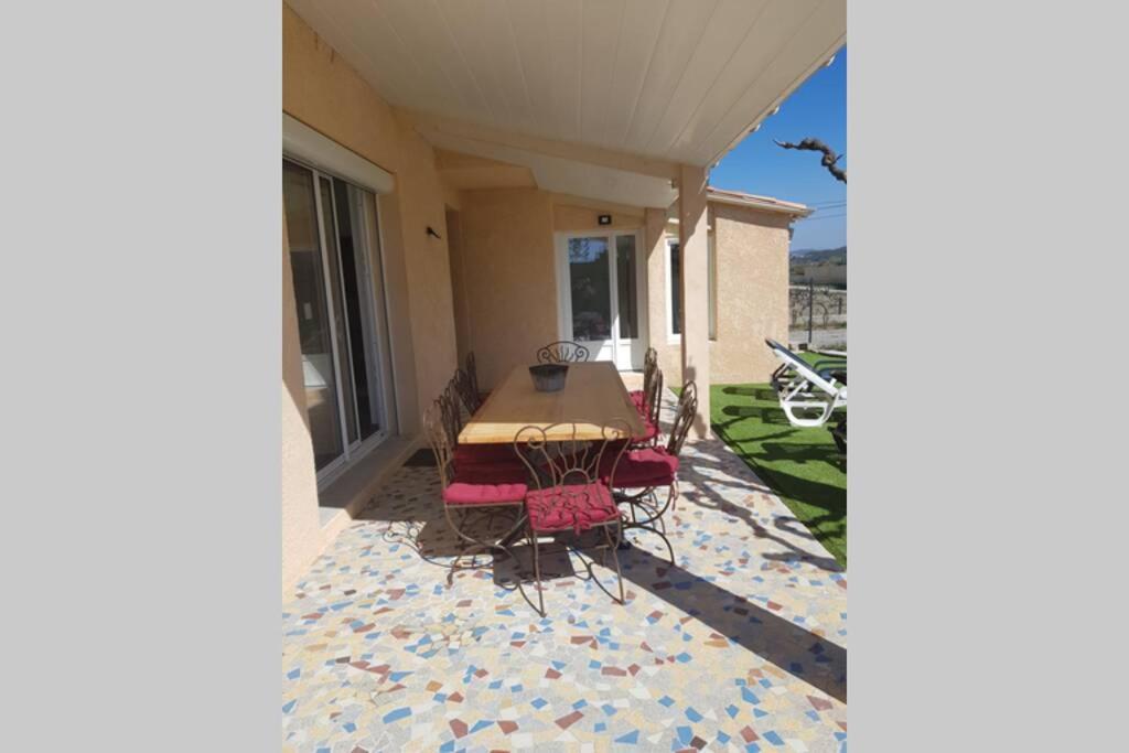 Le Calme En Provence Villa Tulette Eksteriør billede